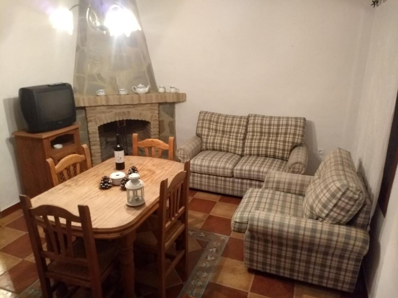 Apartamentos Rurales Mirador De Jubrique Bagian luar foto